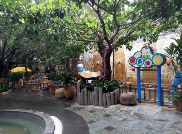 愛(ài)心瑞馬,情系“三八”55